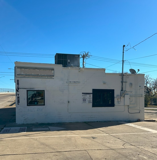 308 E Hattie St, Fort Worth, TX for sale - Building Photo - Image 2 of 5