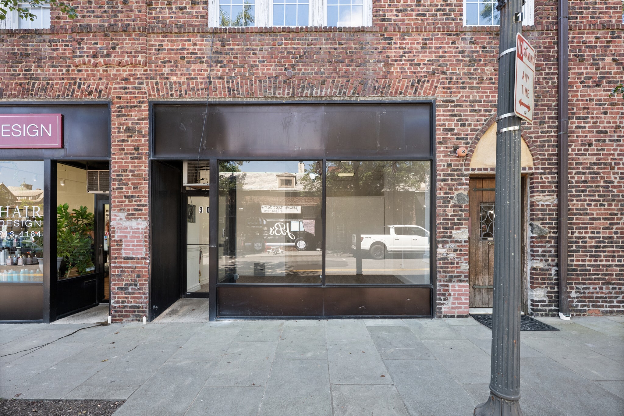 28 Freightway, Scarsdale, NY for lease Building Photo- Image 1 of 10