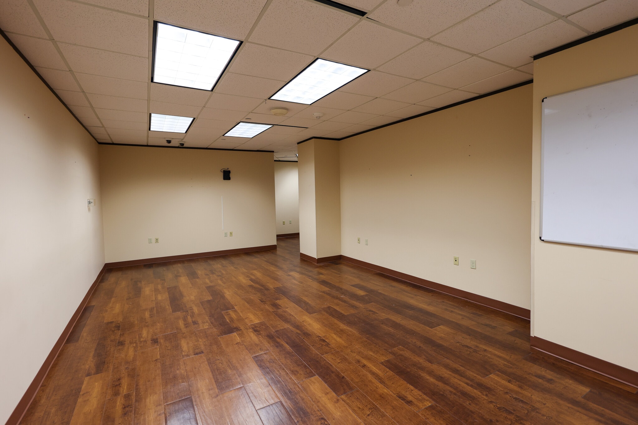 555 N Carancahua St, Corpus Christi, TX for lease Building Photo- Image 1 of 18