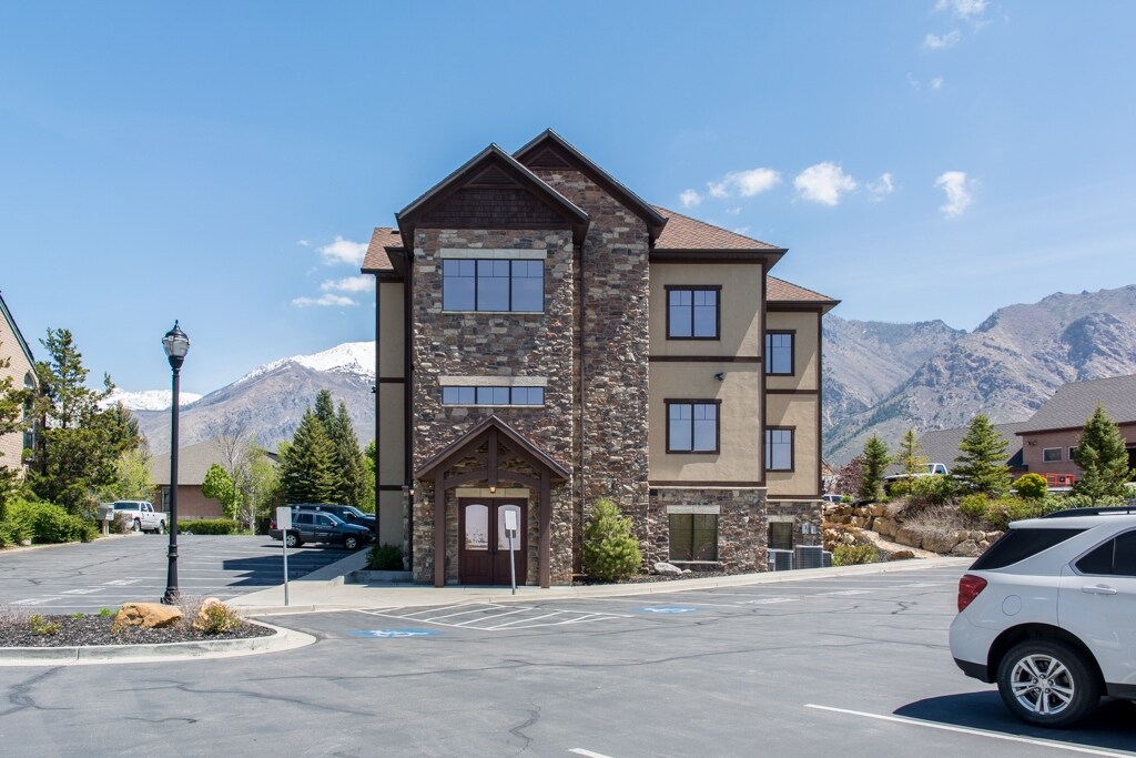 155 W Canyon Crest Rd, Alpine, UT for sale Building Photo- Image 1 of 1