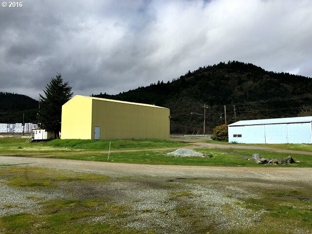 754 Pruner Rd, Riddle, OR for sale Primary Photo- Image 1 of 1