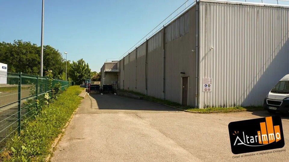 Office in Mainvilliers for lease - Building Photo - Image 2 of 5