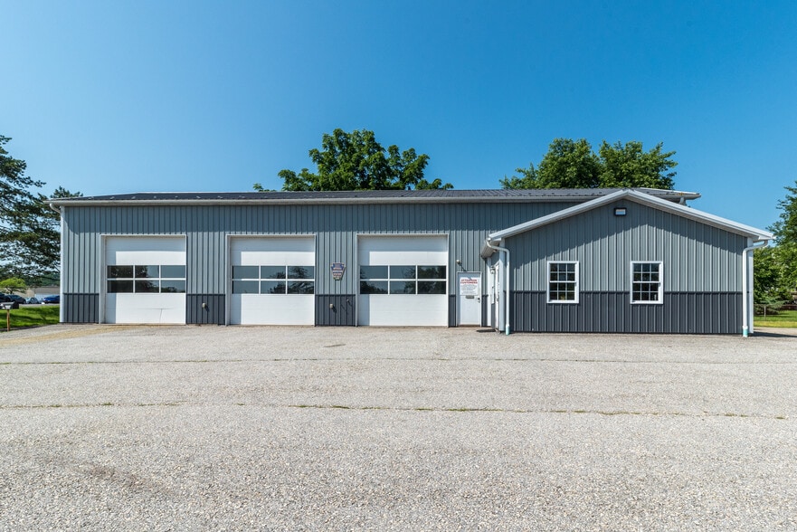 386 Whartnaby Ave, Pottstown, PA for sale - Primary Photo - Image 1 of 6