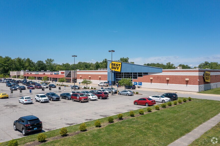 42354251 Outer Loop, Louisville, KY 40219