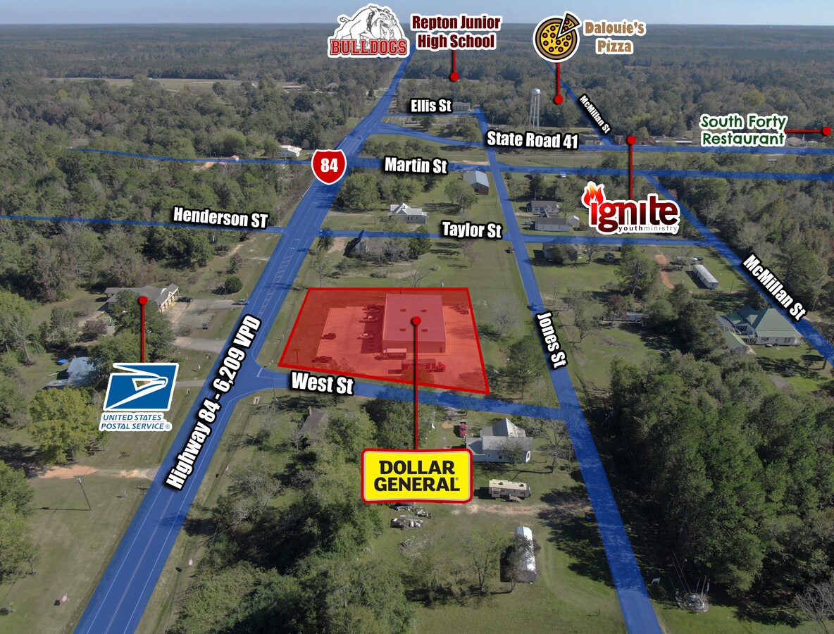 41 West St, Repton, AL 36475