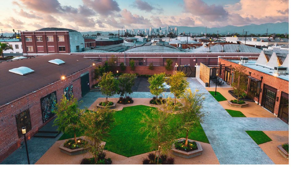 912-1000 E 60th St, Los Angeles, CA for sale - Building Photo - Image 1 of 1