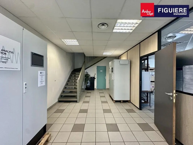 465 Rue Claude Nicolas Ledoux, Aix-en-Provence for lease - Building Photo - Image 2 of 12