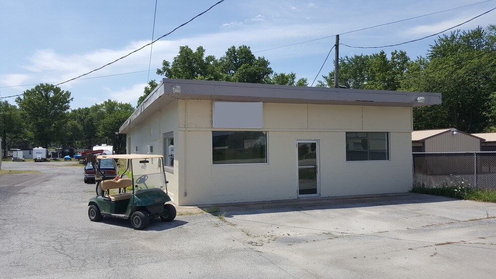 7067 Carlisle Pike, Carlisle, PA for sale - Primary Photo - Image 1 of 1