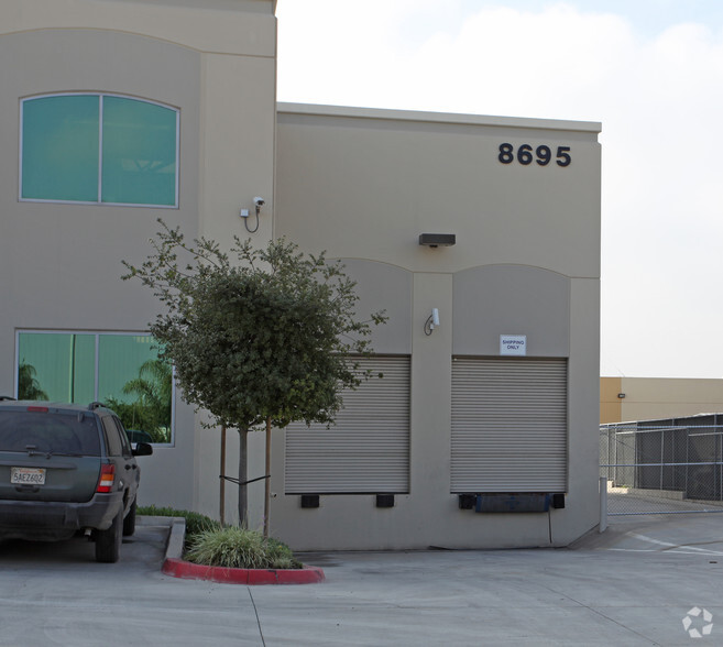 8695 Avenida Costa Blanca, San Diego, CA for lease - Building Photo - Image 3 of 4