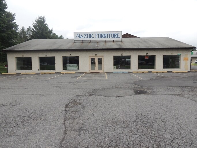 1507 Route 209, Brodheadsville, PA for sale - Primary Photo - Image 1 of 1