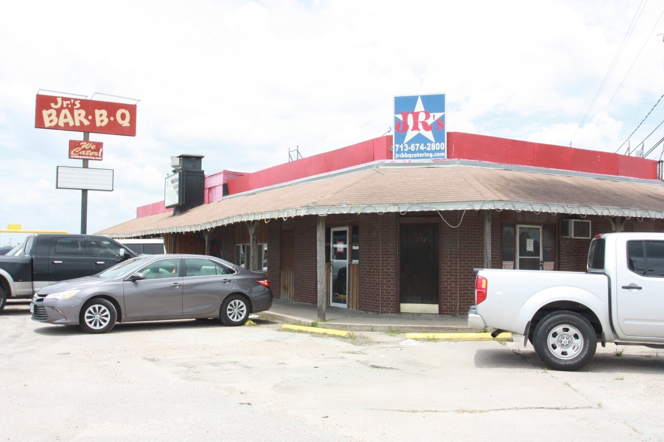 102 McCarty St, Houston, TX 77029