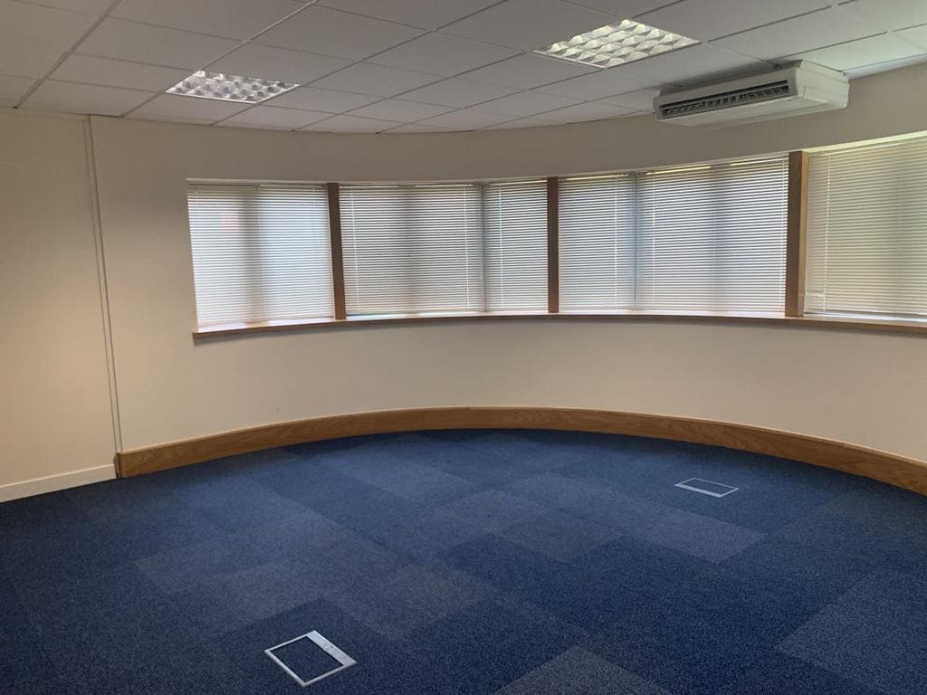 Bedford Rd, Petersfield for lease Interior Photo- Image 1 of 6