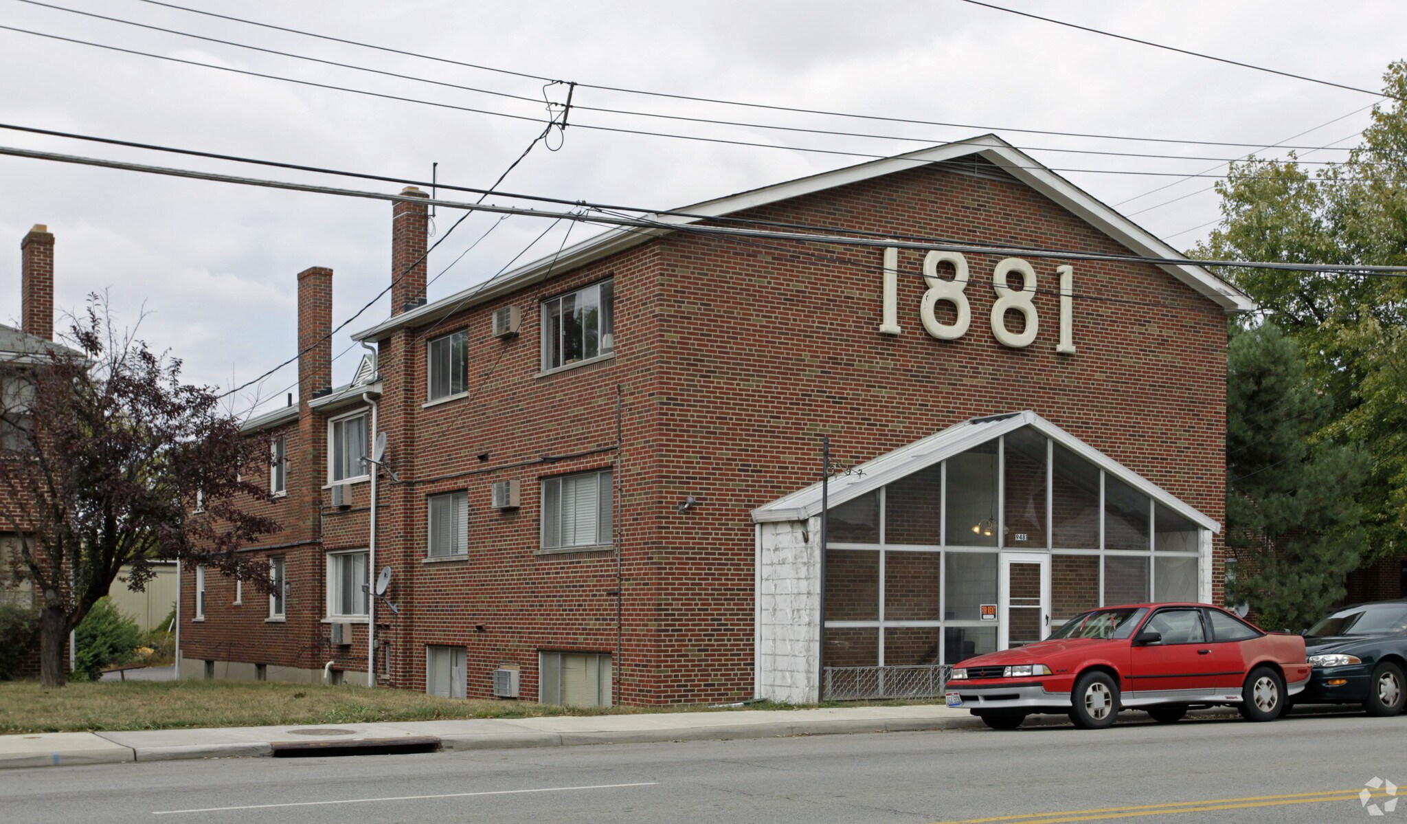 9481 Reading Rd, Cincinnati, OH for sale Primary Photo- Image 1 of 1