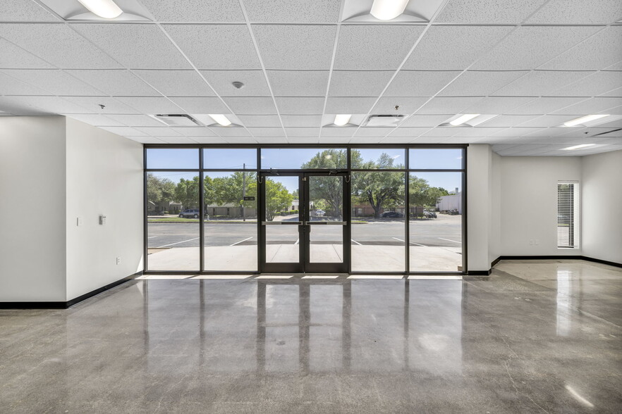 4806 Commercial Park Dr, Austin, TX for lease - Interior Photo - Image 3 of 8