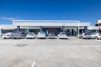 Old Pittwater Rd, BROOKVALE for lease Building Photo- Image 2 of 10
