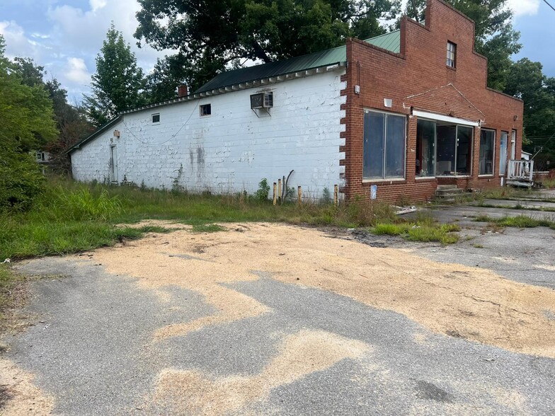 16911 Boydton Plank Rd, Dewitt, VA for sale - Building Photo - Image 2 of 10