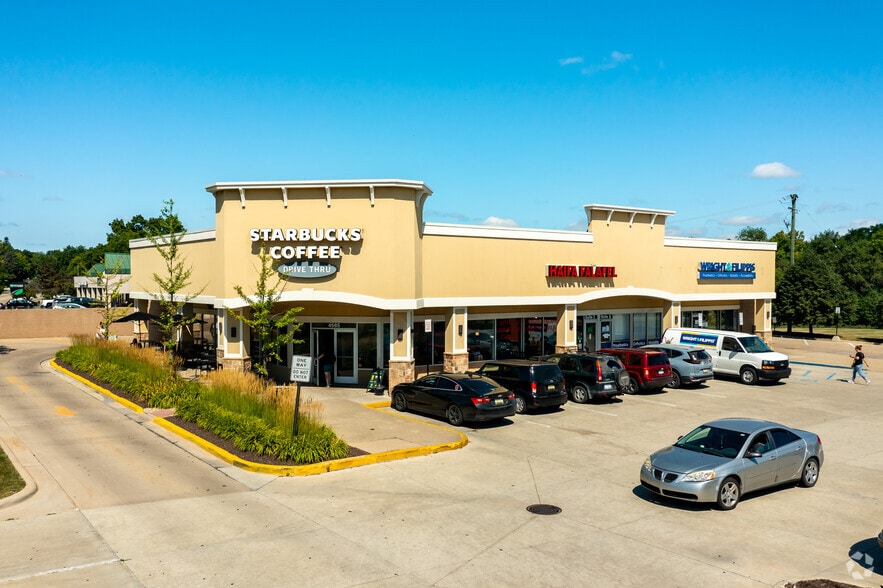 4565-4747 Washtenaw Ave, Ann Arbor, MI for lease - Building Photo - Image 1 of 35