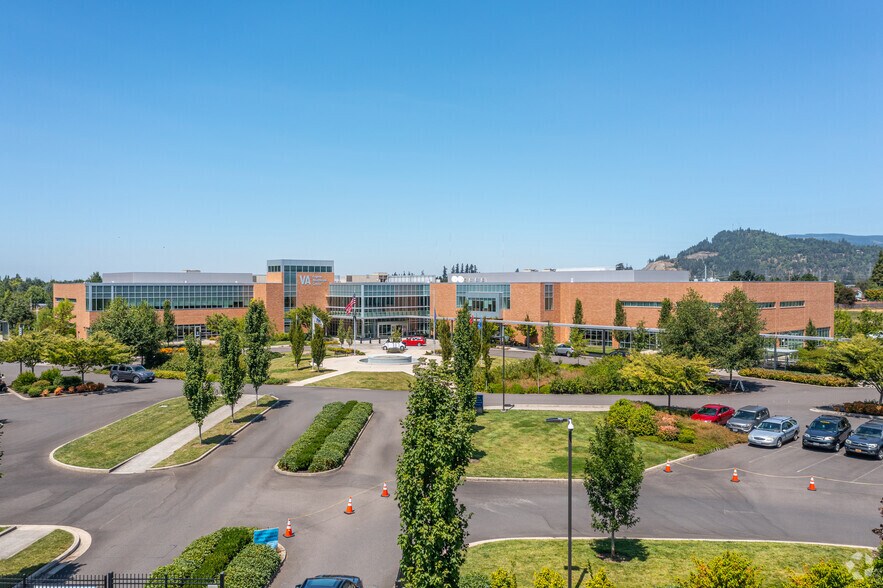 3355 Chad Dr, Eugene, OR for sale - Primary Photo - Image 1 of 1