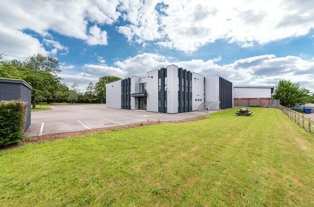 Unit 1 Haig Rd, Knutsford for sale - Primary Photo - Image 1 of 1