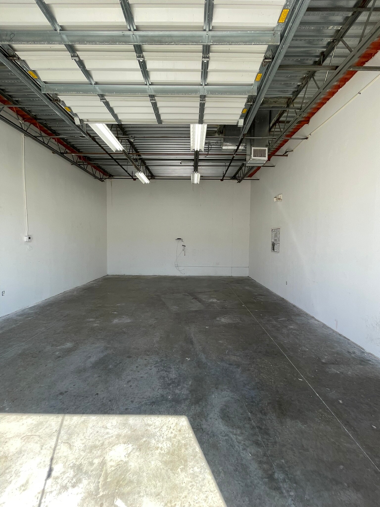 6453 W Rogers Cir, Boca Raton, FL for lease Building Photo- Image 1 of 4