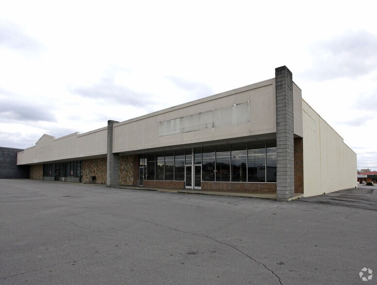 653 SE Highway 53, Calhoun, GA 30701