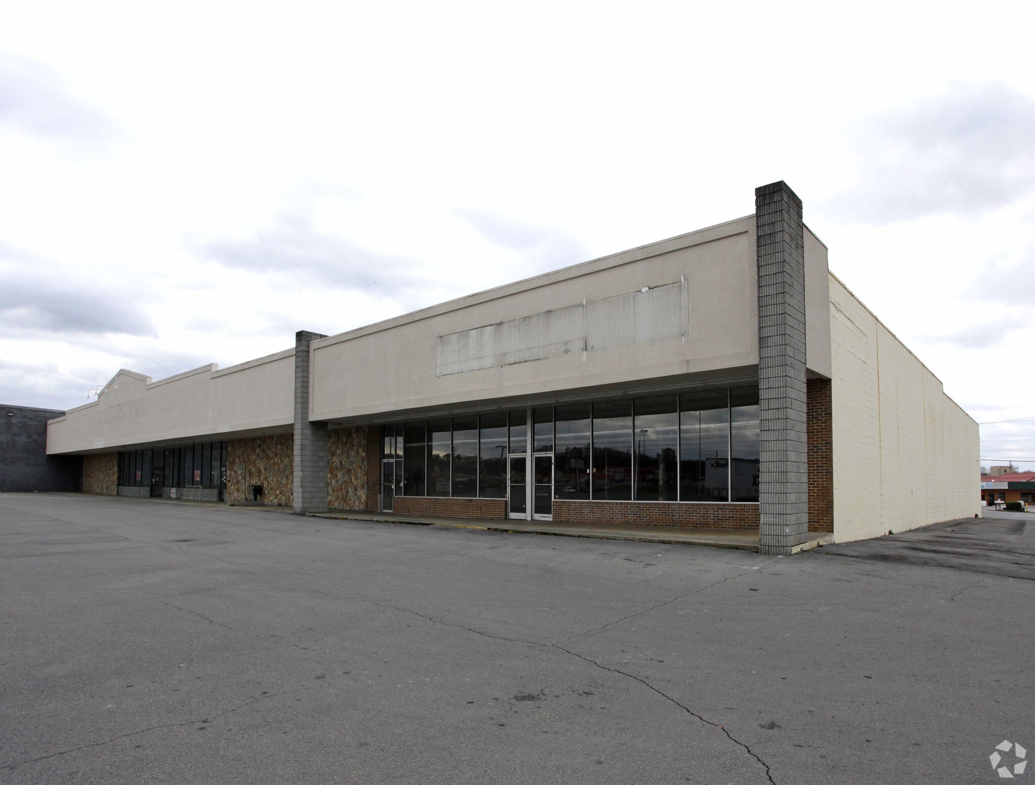 653 SE Highway 53, Calhoun, GA for sale Primary Photo- Image 1 of 1