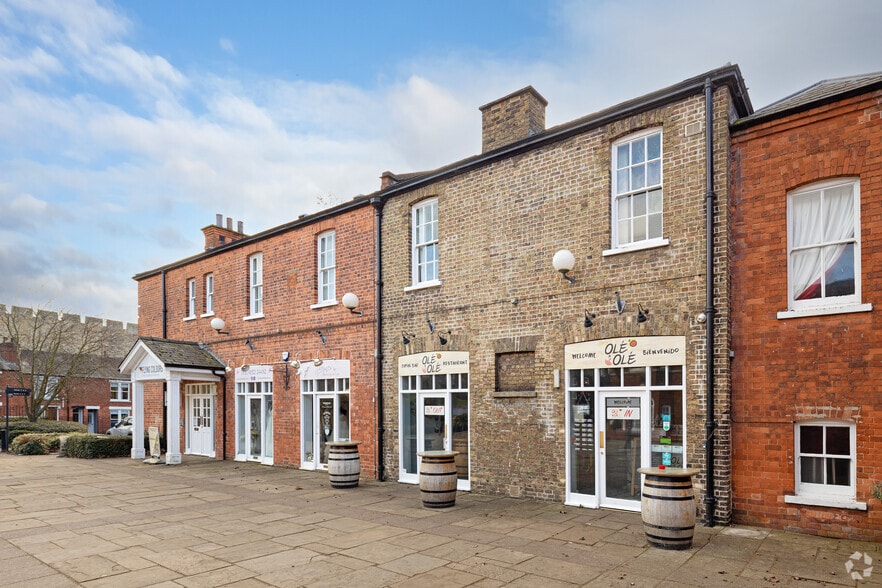 Union Rd, Lincoln for lease - Building Photo - Image 2 of 4