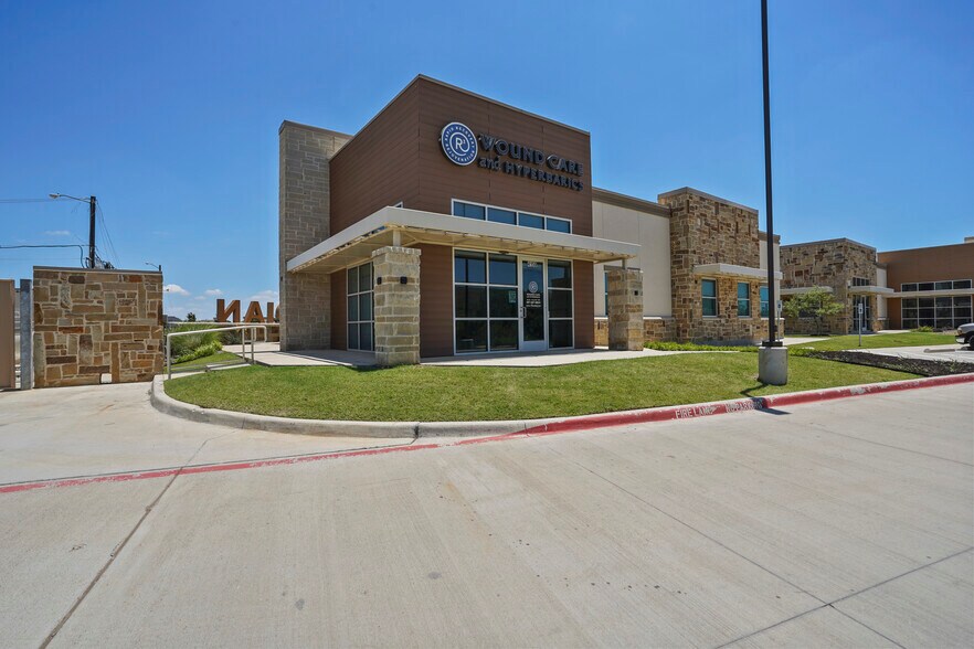 4150 N Collins St, Arlington, TX for sale - Building Photo - Image 2 of 6