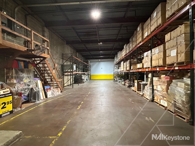 475 Riverfront Dr, Reading, PA for lease - Building Photo - Image 3 of 17