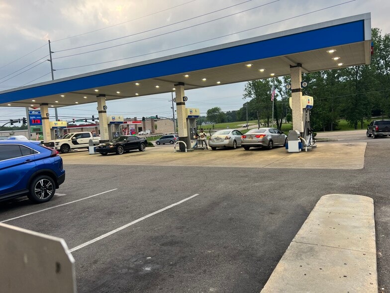 2841 Cliff Gookin Blvd, Tupelo, MS for sale - Building Photo - Image 3 of 18