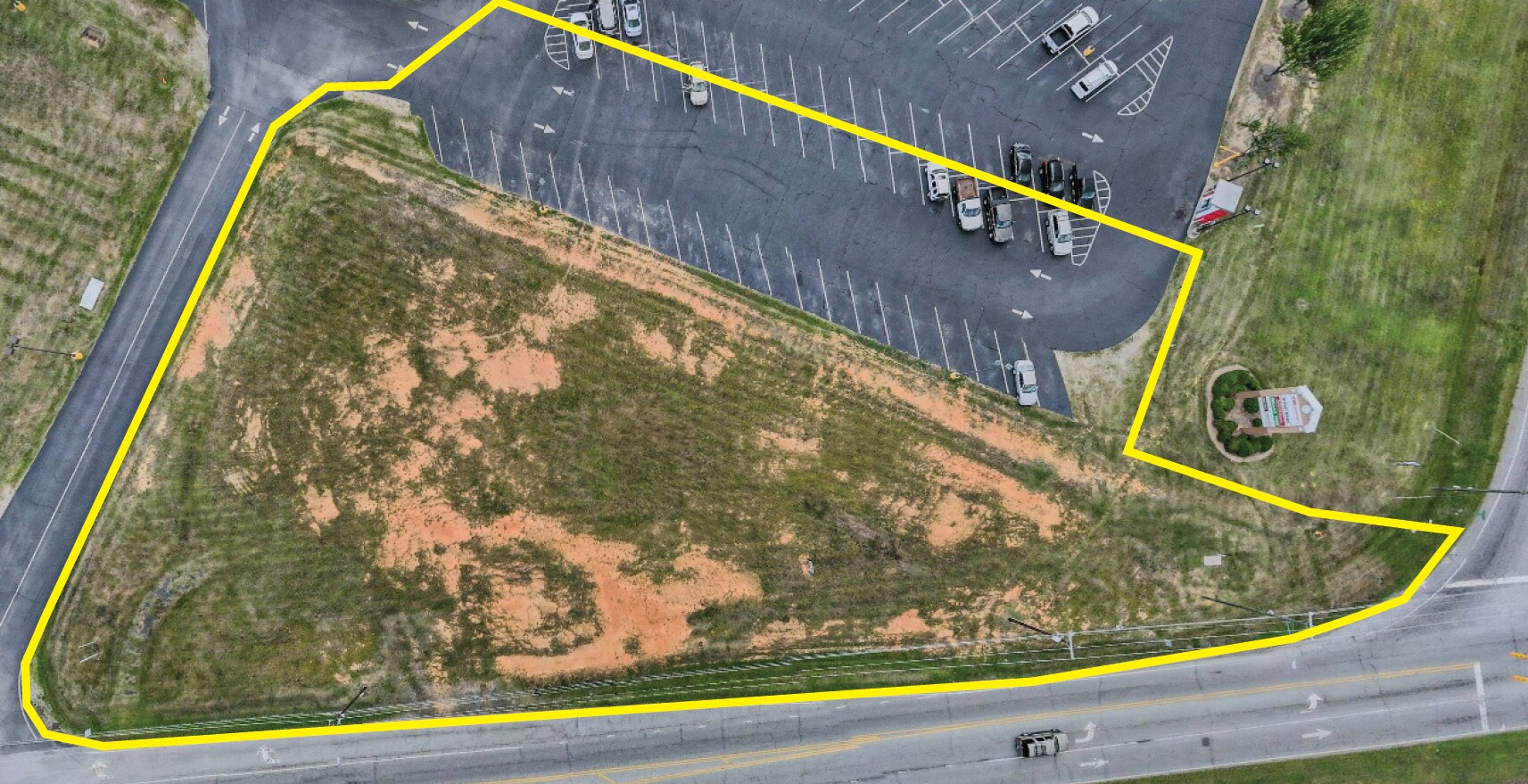 189 Hickory Tree Rd, WinstonSalem, NC 27107 OutparcelMidway