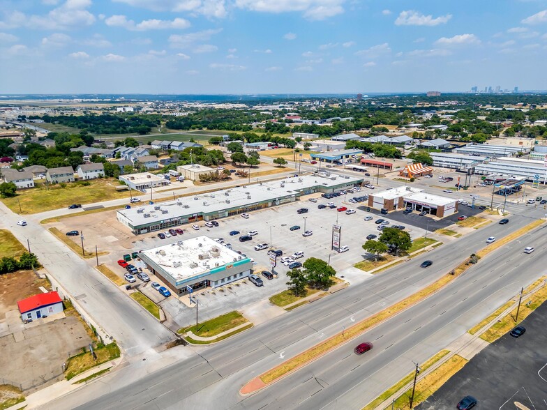 7900-7948 Camp Bowie West Blvd, Fort Worth, TX for lease - Aerial - Image 3 of 5