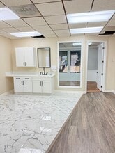1421 N Wanda, Orange, CA for lease Interior Photo- Image 1 of 3