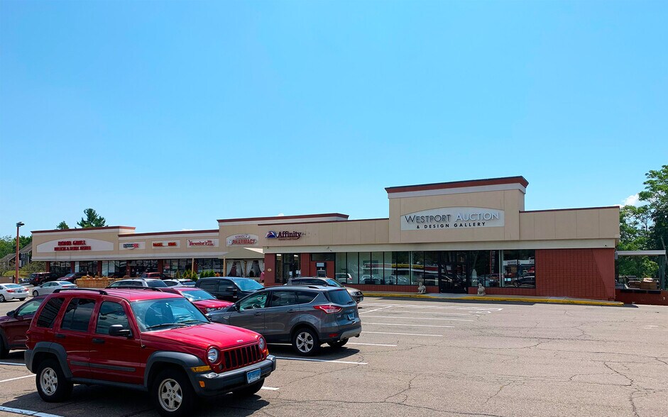 250 Westport Ave, Norwalk, CT for lease - Building Photo - Image 1 of 7
