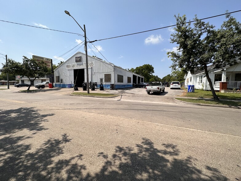 4610 Canal St, Houston, TX for sale - Building Photo - Image 2 of 3