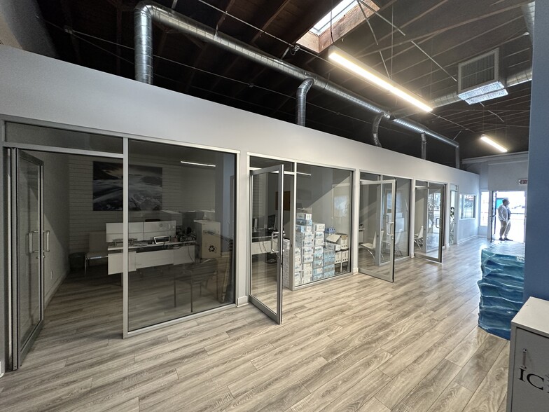 9608 Venice Blvd, Culver City, CA for lease - Building Photo - Image 3 of 11