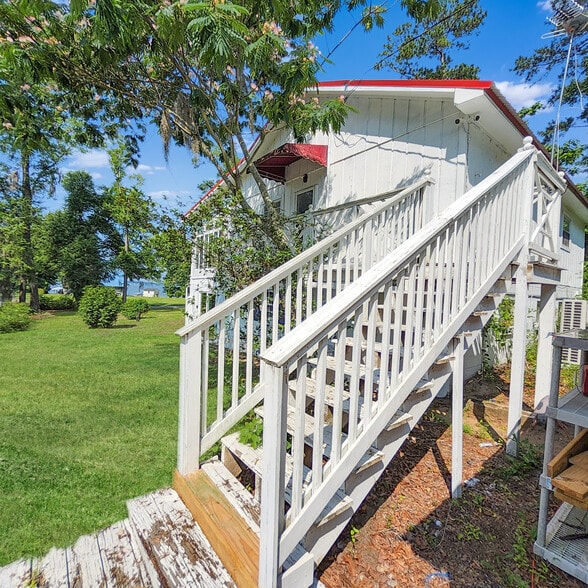 1201 Crescent St, Summerton, SC for sale - Building Photo - Image 2 of 20