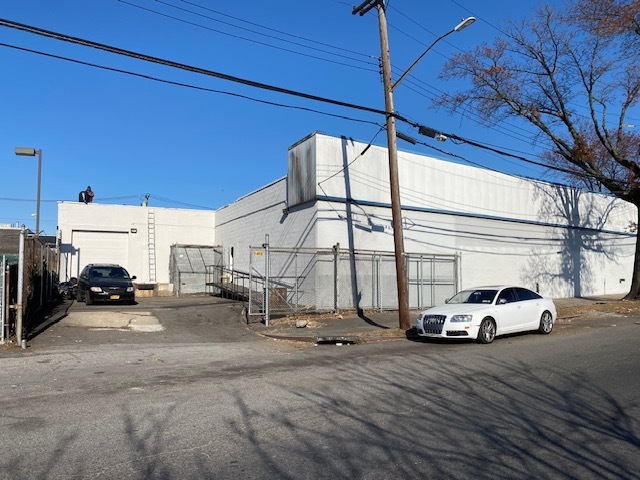 3455 Conner St, Bronx, NY for lease - Building Photo - Image 3 of 8