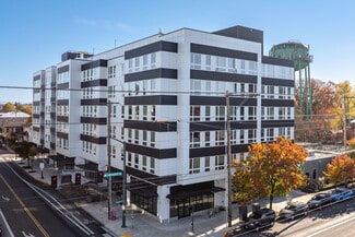 More details for 5460 N Interstate Ave, Portland, OR - Retail for Lease