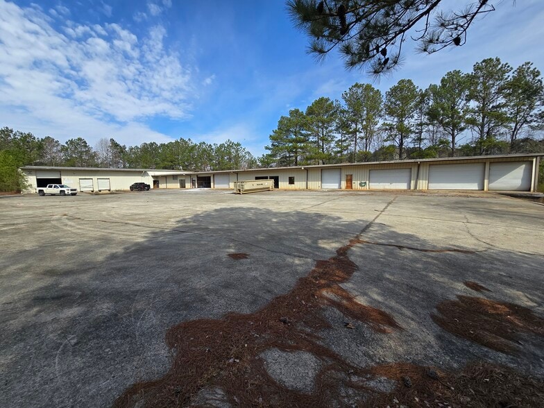 430-436 Columbia Dr, Carrollton, GA for lease - Building Photo - Image 2 of 7