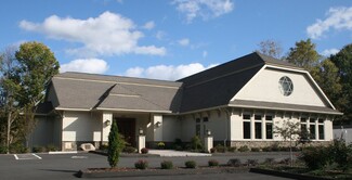 More details for 115 Huntingtown Rd, Newtown, CT - Retail for Lease