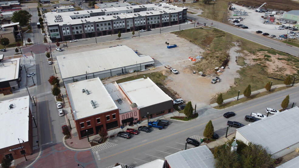 200 N Armstrong St, Bixby, OK for sale - Building Photo - Image 2 of 17