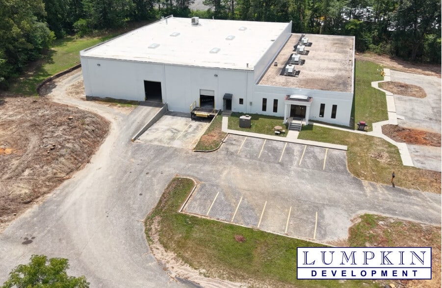 154 Airpark Industrial Rd, Alabaster, AL for lease - Building Photo - Image 3 of 12
