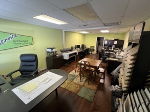 606 W Wheatland Rd, Duncanville, TX for lease Interior Photo- Image 2 of 5