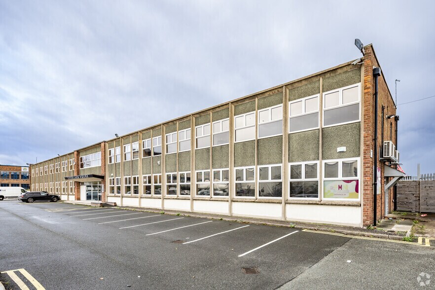 Goodlass Rd, Liverpool for sale - Primary Photo - Image 1 of 1