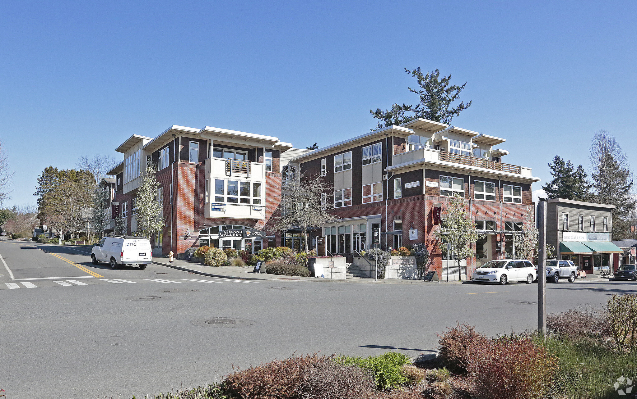 400 Winslow Way E, Bainbridge Island, WA for sale Building Photo- Image 1 of 1