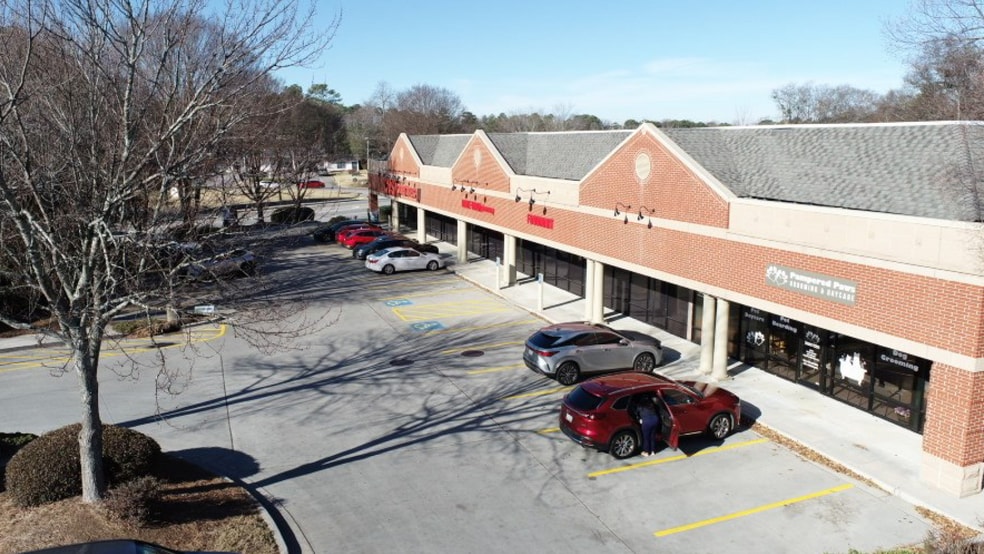 CVS | Chipotle | Allie's portfolio of 2 properties for sale on LoopNet.com - Building Photo - Image 3 of 6