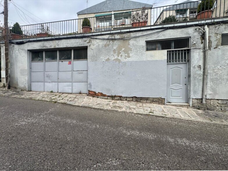 Office in San Lorenzo de El Escorial, Madrid for sale - Building Photo - Image 2 of 2