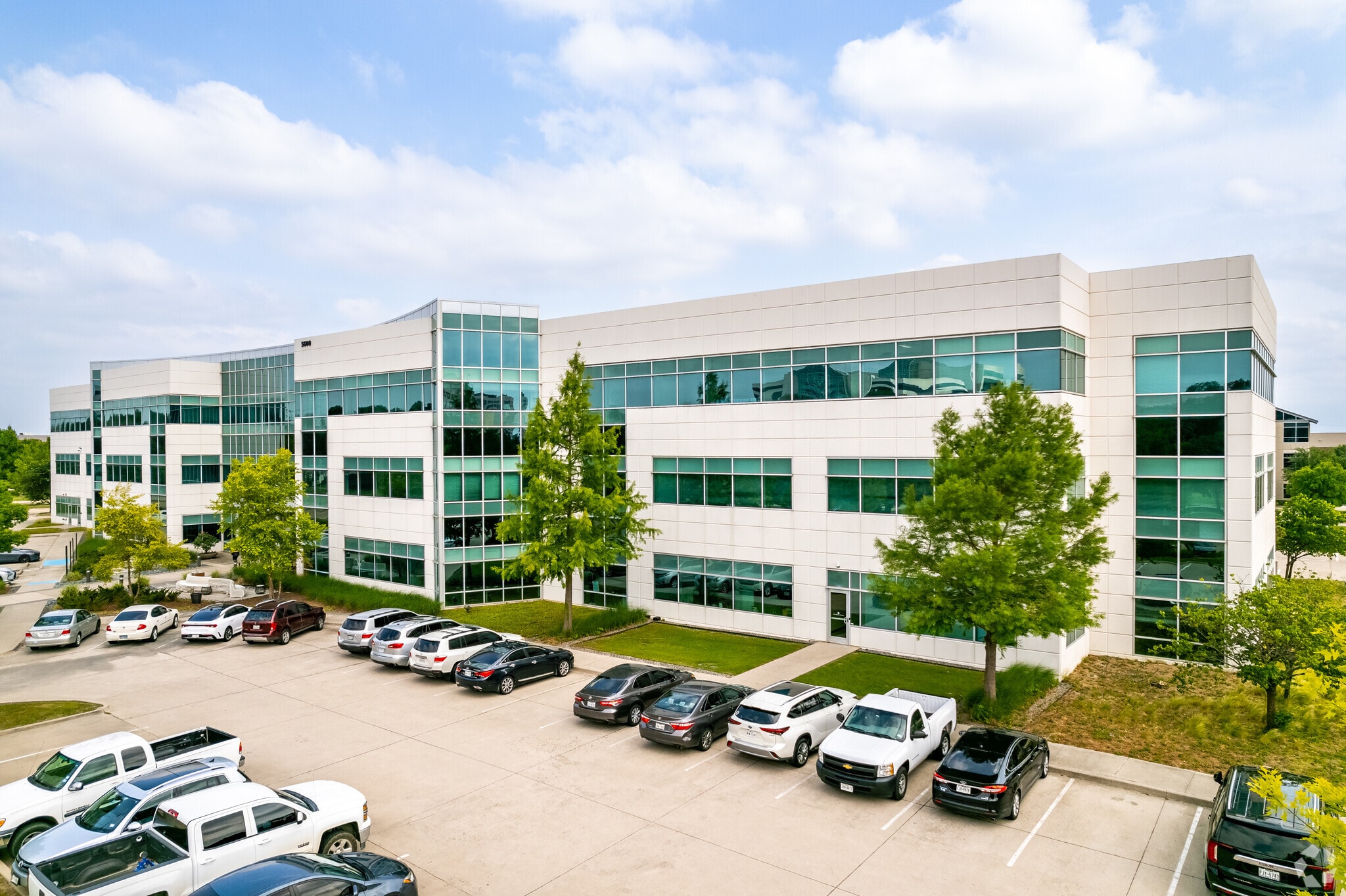 5600 Tennyson Pkwy, Plano, TX for lease Primary Photo- Image 1 of 11