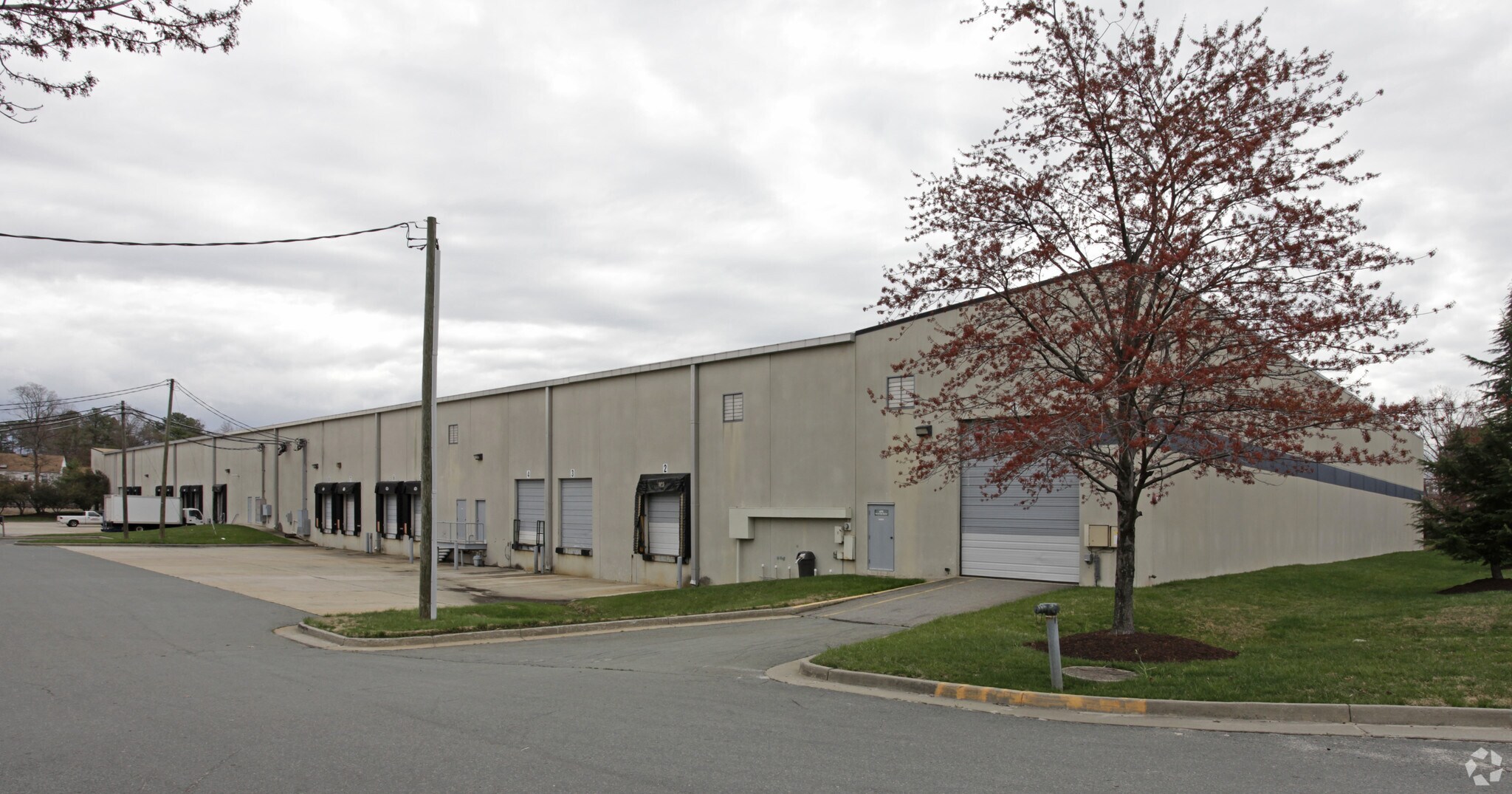 7425 Ranco Rd, Richmond, VA 23228 Dumbarton Business Center